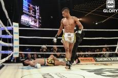 Glory 12 New York