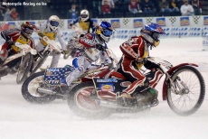 Motorcycle Racing on Ice